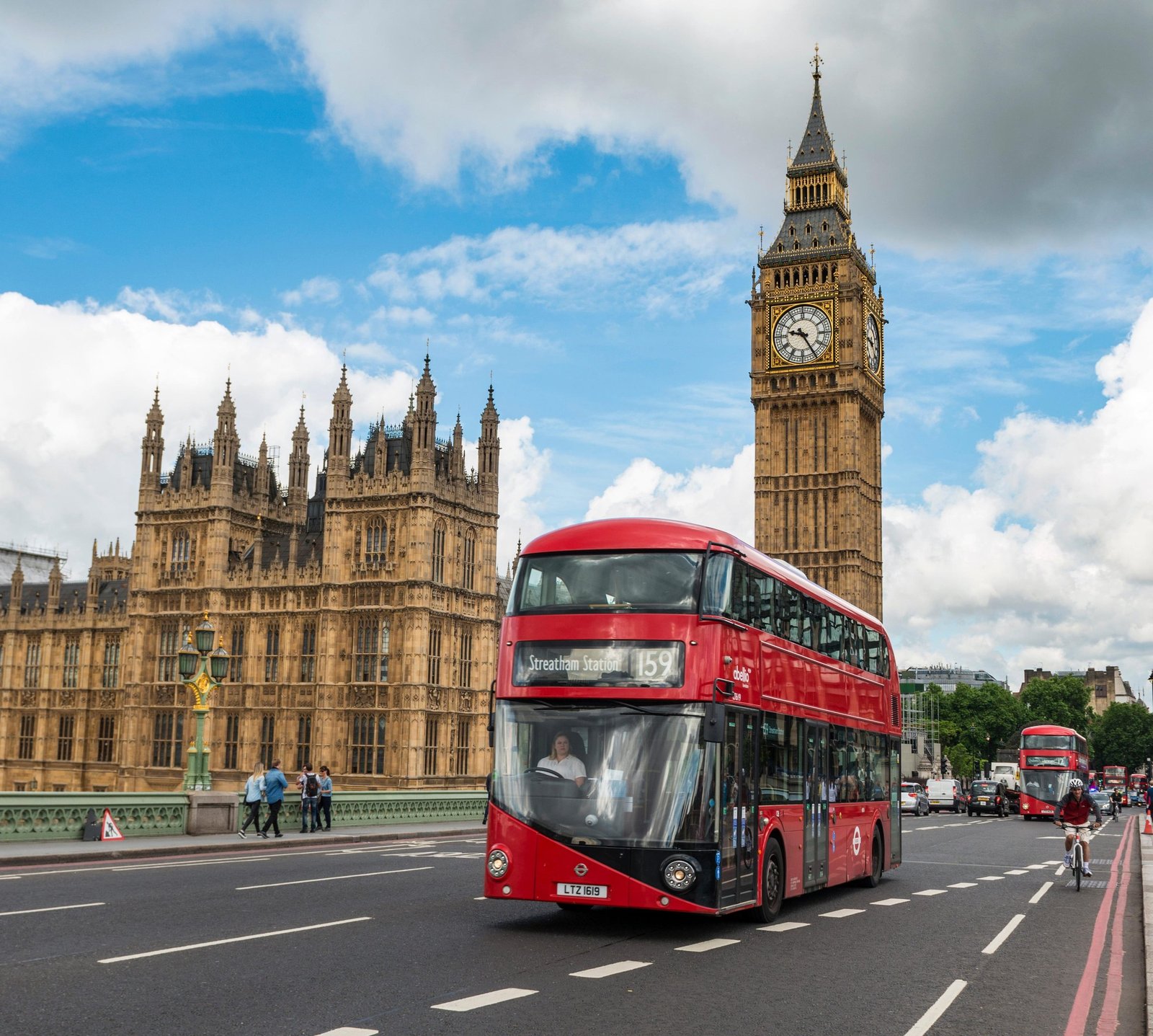 London bus route 159